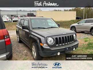 Used 2015 Jeep Patriot Latitude image 1