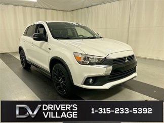 Used 2017 Mitsubishi Outlander Sport LE image 1