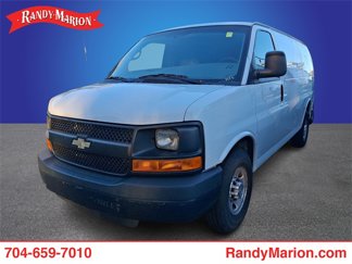 Used 2017 Chevrolet Express 2500 image 1