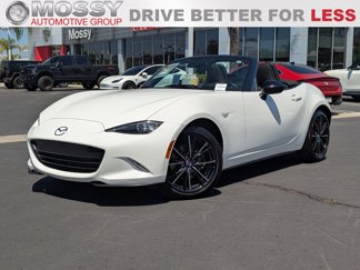 Used 2020 MAZDA MX-5 Miata Sport image 1