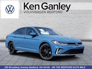 New 2025 Volkswagen Jetta SE image 1
