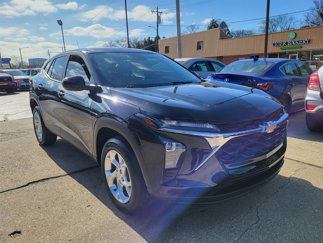 Used 2024 Chevrolet Trax LS w/ LS Convenience Package image 1
