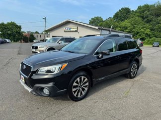 Used 2017 Subaru Outback 3.6R Limited image 1