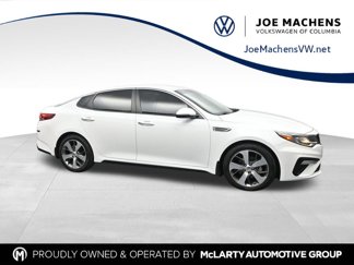 Used 2020 Kia Optima S image 1