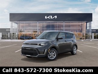 New 2025 Kia Soul LX image 1