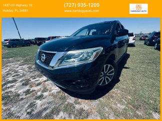 Used 2014 Nissan Pathfinder SV image 1