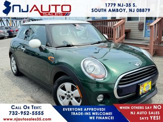 Used 2017 MINI Cooper 2-Door Hardtop image 1