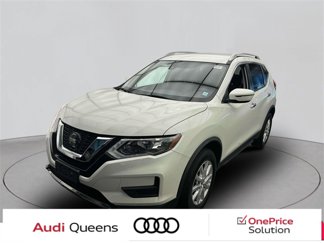 Used 2020 Nissan Rogue SV image 1