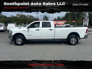 Used 2022 RAM 2500 Tradesman w/ Chrome Appearance Group image 1