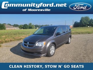Used 2019 Dodge Grand Caravan SE w/ UConnect Hands-Free Group image 1