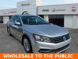 Used 2017 Volkswagen Passat 1.8T SE image 1