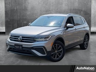 Used 2022 Volkswagen Tiguan SE image 1
