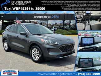 Used 2020 Ford Escape SE image 1
