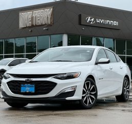 Used 2023 Chevrolet Malibu RS image 1
