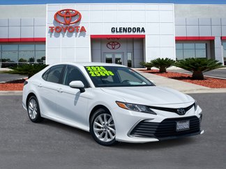 Used 2024 Toyota Camry LE image 1