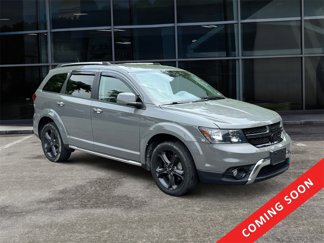 Used 2019 Dodge Journey Crossroad image 1