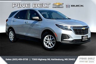 Used 2022 Chevrolet Equinox LS w/ LS Convenience Package image 1