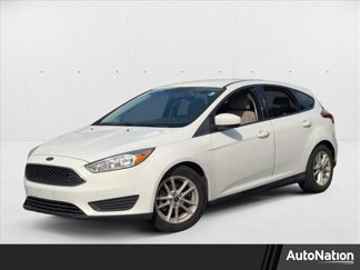 Used 2018 Ford Focus SE image 1