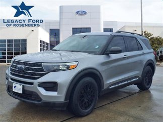 Used 2020 Ford Explorer XLT image 1