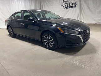 Used 2023 Nissan Altima 2.5 S image 1