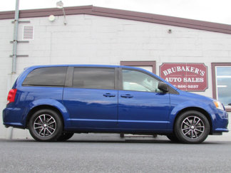 Used 2018 Dodge Grand Caravan SE w/ UConnect Hands-Free Group image 1