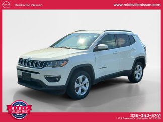 Used 2019 Jeep Compass Latitude image 1