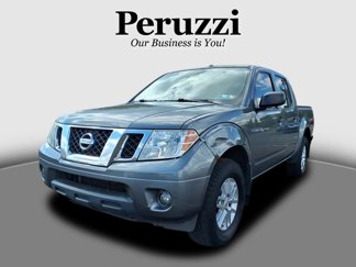 Used 2016 Nissan Frontier SV image 1