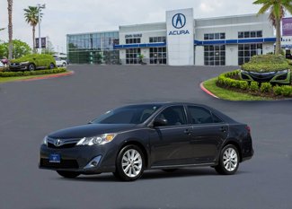 Used 2013 Toyota Camry XLE image 1