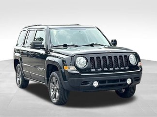 Used 2015 Jeep Patriot High Altitude image 1