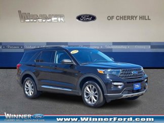 Certified 2022 Ford Explorer XLT w/ Equipment Group 202A image 1