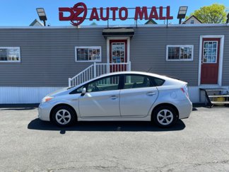 Used 2012 Toyota Prius Two image 1
