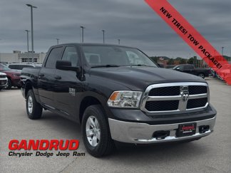 Used 2022 RAM 1500 SLT image 1