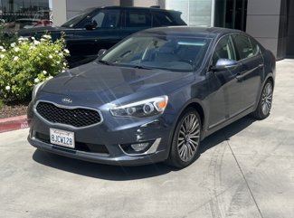 Used 2015 Kia Cadenza Premium w/ Technology Package image 1