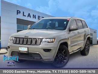 Used 2020 Jeep Grand Cherokee Altitude image 1