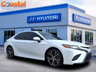 Used 2019 Toyota Camry SE image 1