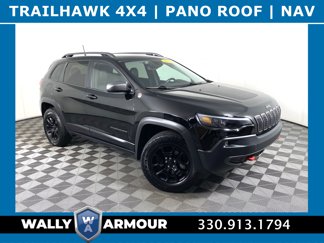 Used 2019 Jeep Cherokee Trailhawk image 1