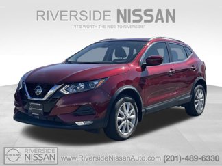 Certified 2022 Nissan Rogue Sport SV image 1