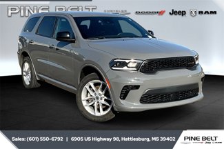 Used 2023 Dodge Durango GT image 1