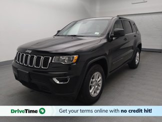 Used 2020 Jeep Grand Cherokee Laredo image 1