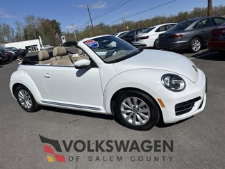 Used 2017 Volkswagen Beetle 1.8T S image 1