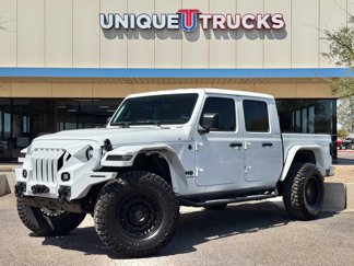 Used 2025 Jeep Gladiator Sport image 1