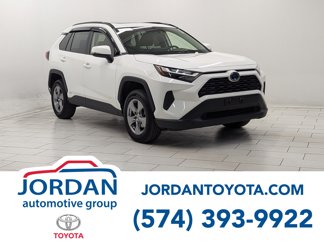 Used 2023 Toyota RAV4 XLE image 1