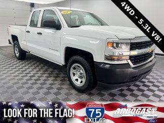 Used 2019 Chevrolet Silverado 1500 W/T image 1