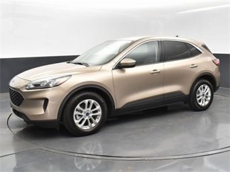 Used 2021 Ford Escape SE image 1