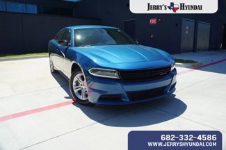 Used 2023 Dodge Charger SXT image 1