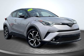 Used 2019 Toyota C-HR XLE image 1