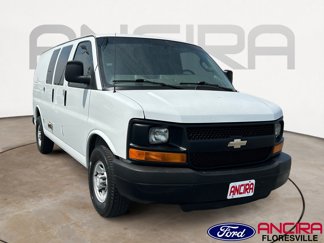 Used 2016 Chevrolet Express 2500 image 1