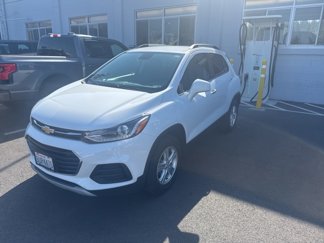 Used 2019 Chevrolet Trax LT w/ LT Convenience Package image 1