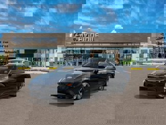 New 2025 Hyundai Elantra SE image 1