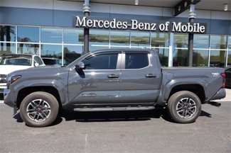 Used 2024 Toyota Tacoma TRD Sport image 1